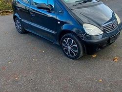 Schwarz Gebraucht 2003 Mercedes A140 Limousine | 999 €