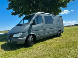 Grau Gebraucht 2004 Mercedes Sprinter Van | 5.800 €