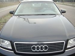 Schwarz metallic Gebraucht 2000 Audi A8 Limousine | 8.500 € (Teuer)