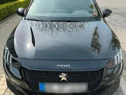 Schwarz Gebraucht 2022 Peugeot e-208 GT Kleinwagen | 22.500 € (Teuer)
