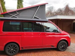 Rot Gebraucht 2023 VW T6.1 Edition Van | 64.000 € (Teuer)