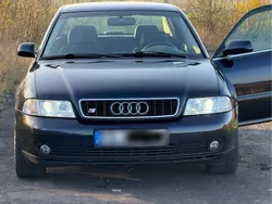 Blau Gebraucht 1999 Audi A4 S-Line Limousine | 3.900 € (Etwas zu teuer)