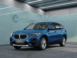 Blau Gebraucht 2022 BMW X1 SUV | 26.400 € (Fairer Preis)