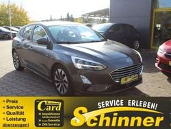 Grau Gebraucht 2019 Ford Focus Cool & Connect Limousine | 12.690 € (Guter Preis)