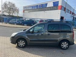Grau Gebraucht 2014 Citroën Berlingo SELECTION Kombi | 4.999 € (Guter Preis)