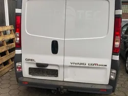 Grau Gebraucht 2012 Opel Vivaro Van | 5.750 € (Superpreis)