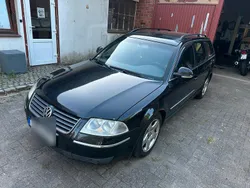 Schwarz Gebraucht 2005 VW Passat Highline Kombi | 1.800 € (Teuer)