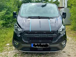 Schwarz Gebraucht 2022 Ford Tourneo Custom Active Van / Kleinbus | 46.000 € (Fairer Preis)