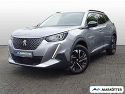 Grau Gebraucht 2022 Peugeot e-2008 Allure SUV | 17.950 € (Guter Preis)