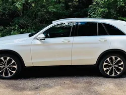 Weiß Gebraucht 2020 Mercedes GLC300 SUV | 35.900 € (Guter Preis)