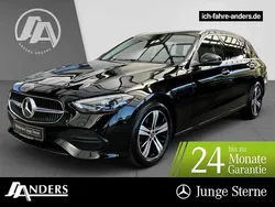Obsidianschwarz Gebraucht 2024 Mercedes C180 Avantgarde Kombi | 33.464 € (Guter Preis)