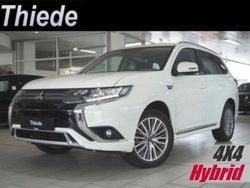 Frost white Gebraucht 2020 Mitsubishi Outlander P-HEV Limousine | 20.350 € (Guter Preis)