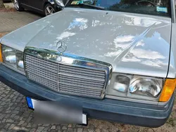 Silber Gebraucht 1985 Mercedes 190 Limousine | 9.499 €