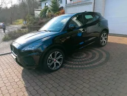 Schwarz Gebraucht 2018 Jaguar E-Pace First Edition SUV | 22.899 € (Fairer Preis)