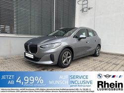 Grau Gebraucht 2022 BMW 218 Active Tourer Performance Van / Kleinbus | 22.940 € (Guter Preis)