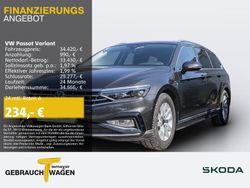 Grau Gebraucht 2023 VW Passat Elegance Kombi | 35.720 € (Etwas zu teuer)