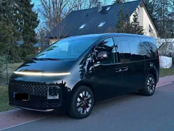 Schwarz Gebraucht 2022 Hyundai Staria Signature Van | 42.000 € (Guter Preis)