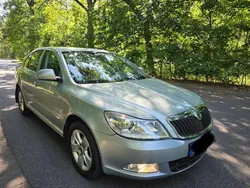 Andere außenfarben Gebraucht 2009 Skoda Octavia Limousine | 6.890 € (Guter Preis)