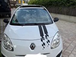 Weiß Gebraucht 2008 Renault Twingo Elysee Kleinwagen | 1.800 € (Fairer Preis)