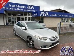 Silber Gebraucht 2011 Honda Accord Limousine | 9.590 € (Guter Preis)