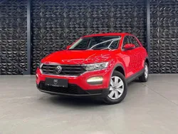 Rot Gebraucht 2021 VW T-Roc SUV | 16.980 €