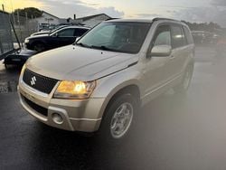 Beige Gebraucht 2009 Suzuki Grand Vitara SUV | 3.100 € (Guter Preis)