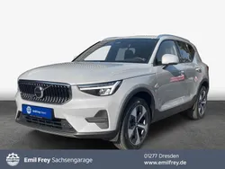 Grau Gebraucht 2024 Volvo XC40 Core SUV | 33.200 € (Superpreis)