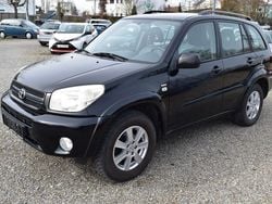 Schwarz Gebraucht 2004 Toyota RAV4 Executive SUV | 4.490 € (Guter Preis)