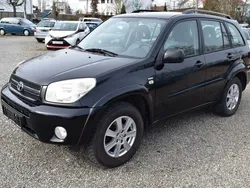 Schwarz Gebraucht 2004 Toyota RAV4 Executive SUV | 4.690 € (Guter Preis)