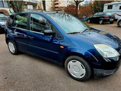 Blau Gebraucht 2005 Ford Fiesta Futura Kleinwagen | 1.500 € (Fairer Preis)