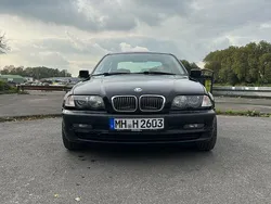 Schwarz Gebraucht 2001 BMW 320 Limousine | 2.300 € (Superpreis)