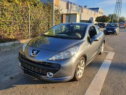 Grau Gebraucht 2008 Peugeot 207 CC Sport Cabrio | 2.750 € (Superpreis)