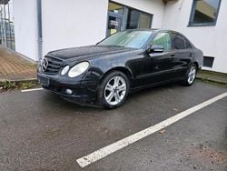 Schwarz Gebraucht 2007 Mercedes E220 Limousine | 5.500 € (Fairer Preis)