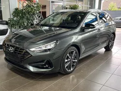 Grau Gebraucht 2022 Hyundai i30 Edition 30+ Kombi | 19.439 € (Guter Preis)