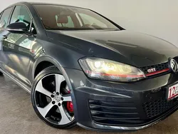 Grau Gebraucht 2014 VW Golf VII GTI Limousine | 14.490 € (Fairer Preis)