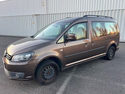 Braun Gebraucht 2013 VW Caddy Maxi Van / Kleinbus | 5.900 € (Fairer Preis)