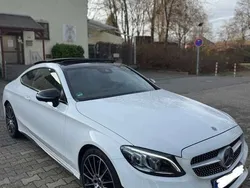 Weiß Gebraucht 2019 Mercedes C300 Coupé | 33.900 € (Fairer Preis)