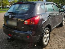 Schwarz Gebraucht 2007 Nissan Qashqai SUV | 2.450 € (Guter Preis)
