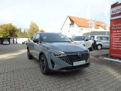 Grau Gebraucht 2024 Nissan Qashqai N-Connecta SUV | 40.490 € (Teuer)