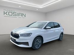 Candyweiß Gebraucht 2023 Skoda Fabia Tour Kleinwagen | 15.380 € (Fairer Preis)