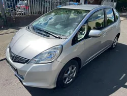 Silber Gebraucht 2014 Honda Jazz Trend Kleinwagen | 5.990 € (Guter Preis)