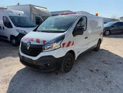 Weiß Gebraucht 2017 Renault Trafic Komfort Van | 6.490 € (Superpreis)
