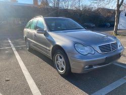 Beige Gebraucht 2004 Mercedes C180 Classic Kombi | 3.000 € (Guter Preis)