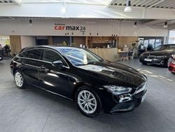 Nachtschwarz unilack Gebraucht 2022 Mercedes CLA180 Limousine | 22.440 € (Guter Preis)