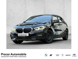 Schwarz Gebraucht 2022 BMW 118 Advantage Kleinwagen | 20.480 € (Guter Preis)
