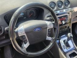 Schwarz Gebraucht 2015 Ford S-MAX Titanium S Van / Kleinbus | 8.800 € (Guter Preis)