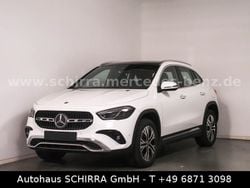 Weiß Gebraucht 2023 Mercedes GLA250 Progressive SUV | 39.900 € (Fairer Preis)