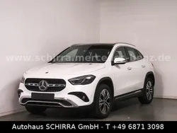 Weiß Gebraucht 2023 Mercedes GLA250 Progressive SUV | 39.900 € (Fairer Preis)
