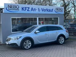 Blau Gebraucht 2014 Opel Insignia Country Tourer Basis Kombi | 9.000 €