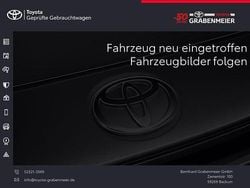 Schwarz Gebraucht 2025 Toyota Yaris Hybrid Limousine | 22.850 € (Fairer Preis)